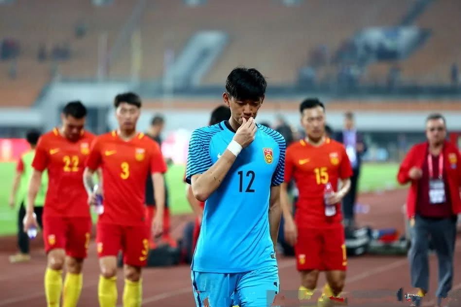 为啥中国男足这么菜 为啥中国男足这么菜